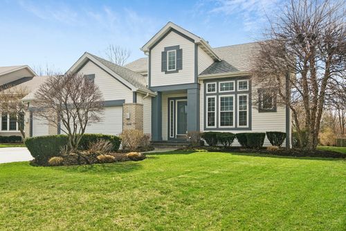 2248 Avalon Dr, Buffalo Grove, IL, 60089-4682 | Card Image