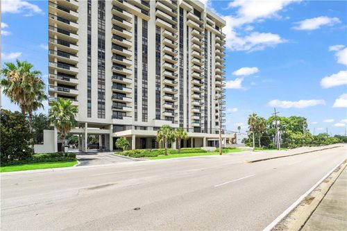 apt-7c-300 Lake Marina Ave, New Orleans, LA, 70124-1692 | Card Image