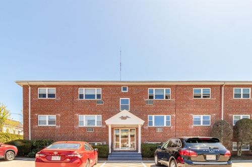 6-1075 Chestnut St, Newton, MA, 02464-1321 | Card Image