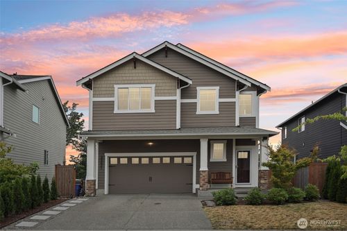 25621 204th Pl Se, Covington, WA, 98042-6213 | Card Image