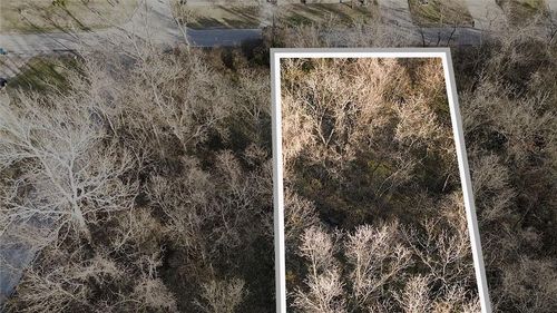 412 S Sugar Creek Blvd, Sugar Creek, MO, 64054-1565 | Card Image