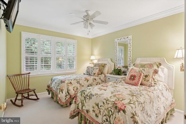 30 - 130 Piqua Cir, Home with 3 bedrooms, 4 bathrooms and null parking in BERWYN PA | Image 25