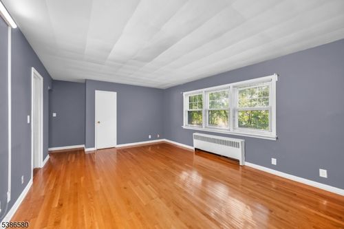 apt-1b-6 Gainsboro Ter, River Edge, NJ, 07661-1750 | Card Image