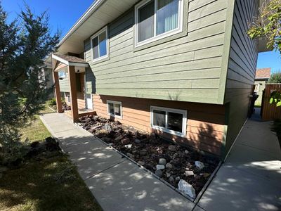 75 Dundee Cres, House detached with 4 bedrooms, 2 bathrooms and 2 parking in Penhold AB | Image 2