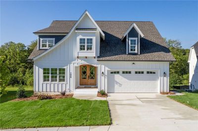 1040 Wood Duck Lane, House other with 4 bedrooms, 3 bathrooms and null parking in Winston Salem NC | Image 2