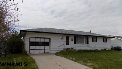 401 E 5th St, Bayard, NE, 69334-2004 | Card Image