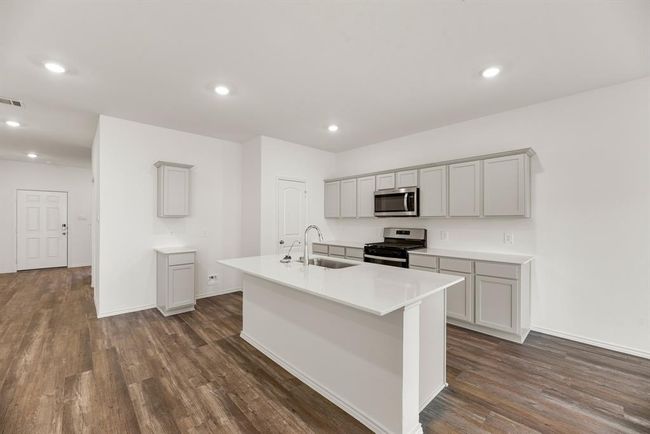 15052 Cherry Creek Dr, House other with 4 bedrooms, 3 bathrooms and 2 parking in Magnolia TX | Image 8