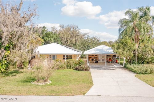 2220 Violet Drive, FORT MYERS, FL, 33905 | Card Image