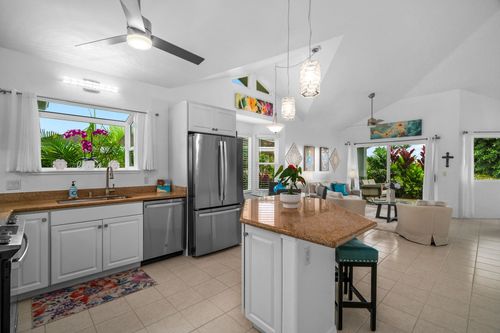 18-2110 Kaneka St, LIHUE, HI, 96766-8011 | Card Image