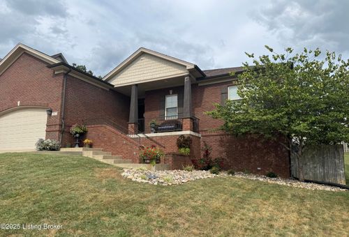 507 Covington Ridge Rd, Elizabethtown, KY, 42701-3453 | Card Image