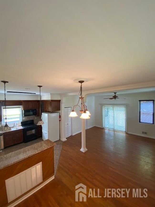 68 Wilmot St, House other with 3 bedrooms, 3 bathrooms and null parking in East Brunswick NJ | Image 13