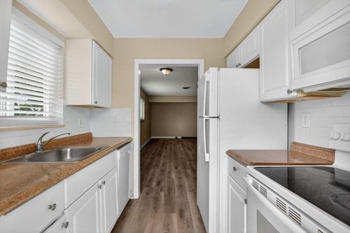 c-3101 Ne 7th Ave, Pompano Beach, FL, 33064-5300 | Card Image