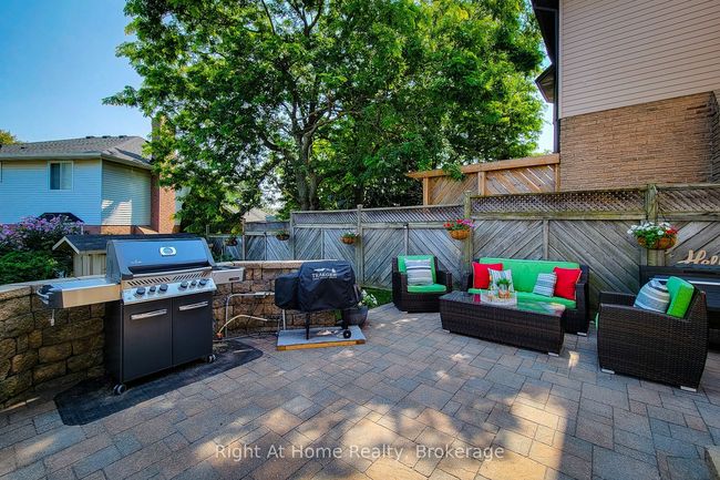 133 Lavender Dr, House other with 5 bedrooms, 3 bathrooms and 2 parking in Ancaster ON | Image 6