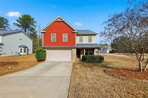 124 Pristine Dr, Locust Grove, GA, 30248-3745 | Card Image