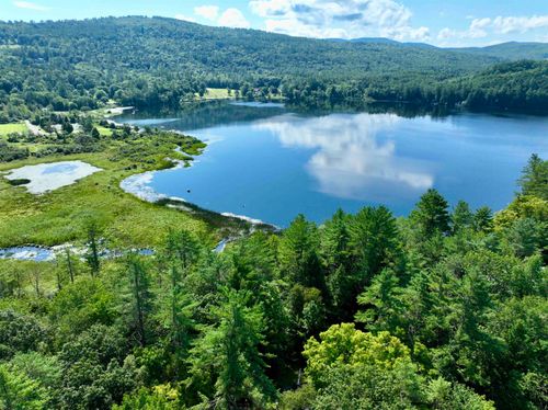 31 Post Pond Ln, Lyme, NH, 03768-3110 | Card Image