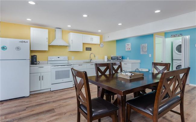 Kitchen on 1st level | Image 32