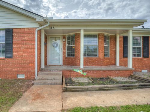 128 Chevy Chase Drive, Oklahoma City, OK, 73110 | Card Image