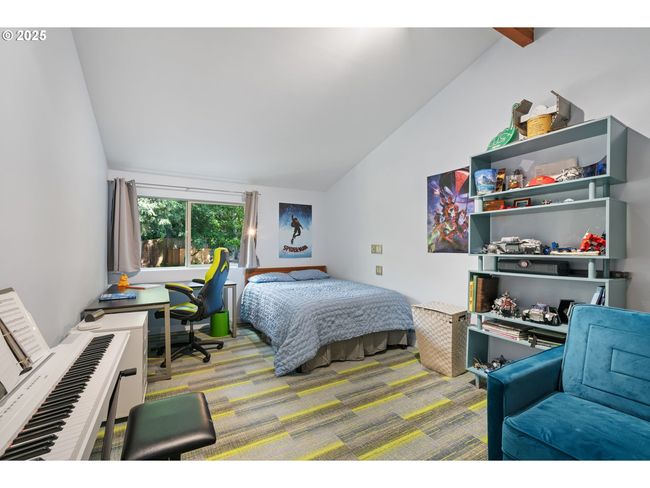 1115 Lake Front Rd, House other with 4 bedrooms, 4 bathrooms and 2 parking in Lake Oswego OR | Image 30