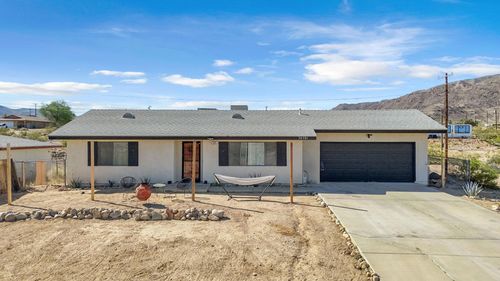 74591 Alta Loma Dr, 29 Palms, CA, 92277-3701 | Card Image