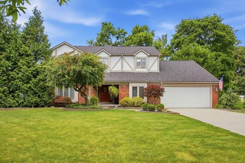 5493 Glasgow Place, Columbus, OH, 43235 | Card Image