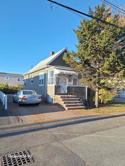 80 Pitcairn St, House other with 2 bedrooms, 1 bathrooms and 2 parking in Revere MA | Image 2