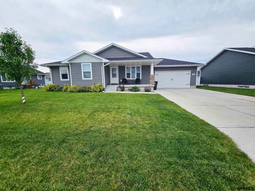 507 Sunflower Dr, Grand Island, NE, 68803-3069 | Card Image