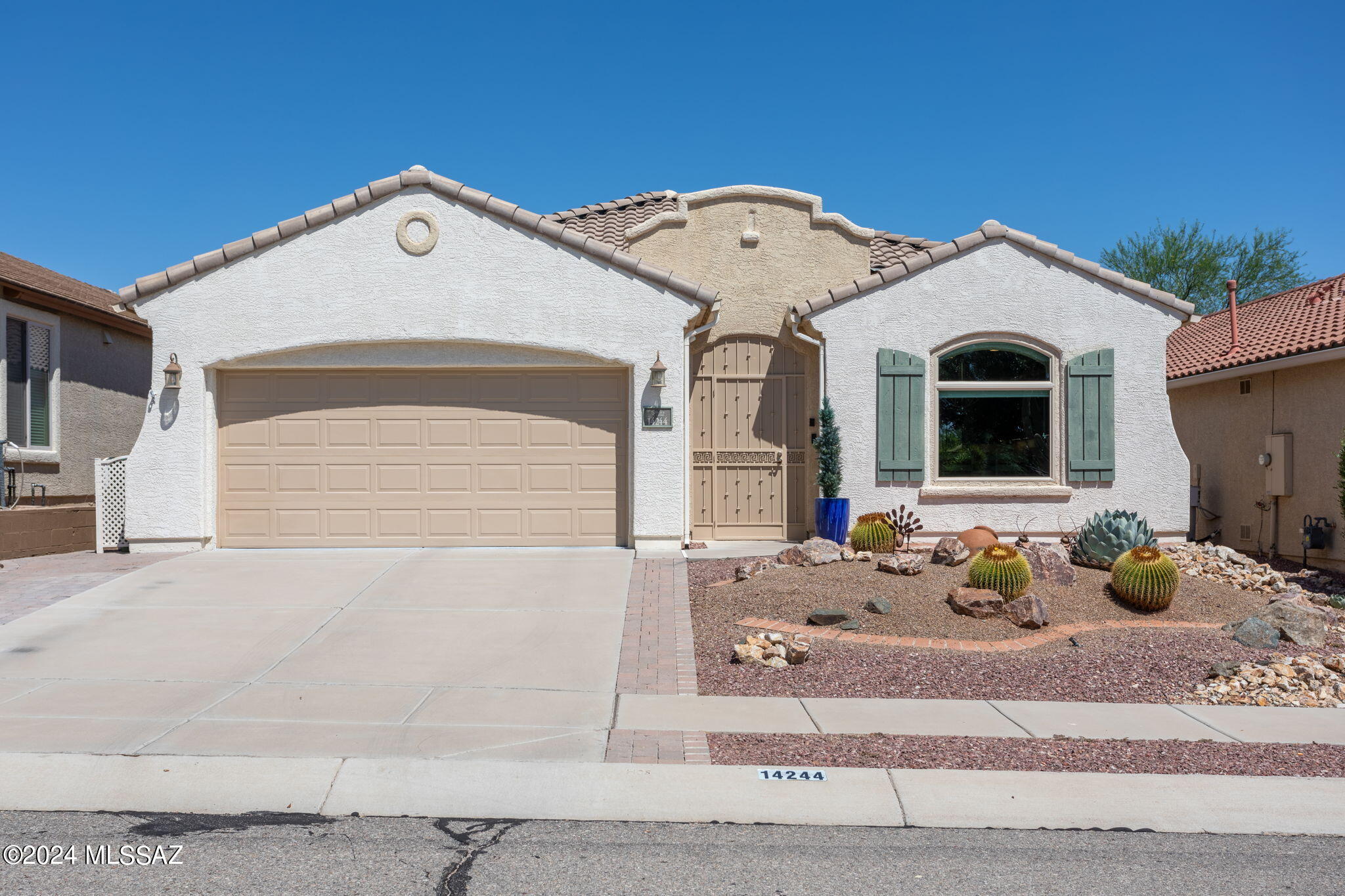 Camino Burgos , Sahuarita, AZ 85629
