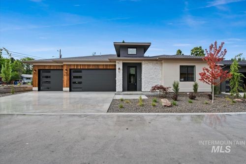 4629 N Collister Dr, Boise, ID, 83703-3718 | Card Image