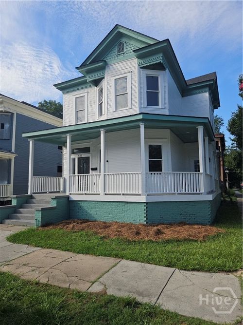 521 W 38th St, Savannah, GA, 31415-8411 | Card Image