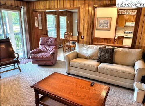 unit-2105-301 Pinnacle Inn Rd, Beech Mountain, NC, 28604-7479 | Card Image