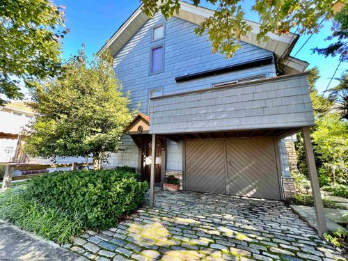 7 N Delavan Ave, MARGATE CITY, NJ, 08402-1903 | Card Image