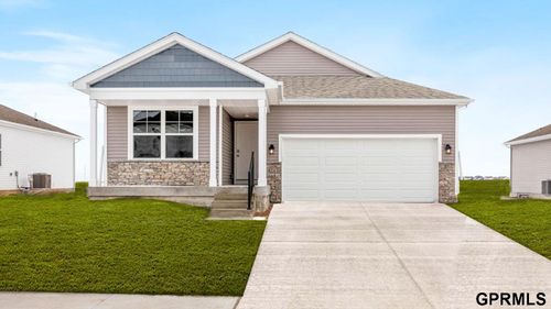 11462 Port Royal Dr, Papillion, NE, 68046-8099 | Card Image