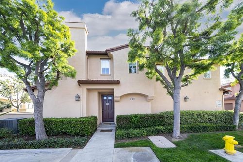 34-107 Sapphire, Irvine, CA, 92602-1663 | Card Image
