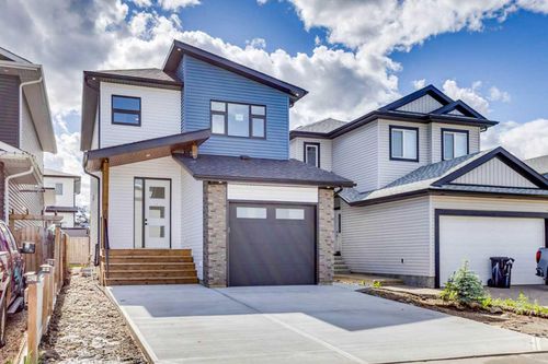 173 Aldergrove Ave, Fort Mcmurray, AB, T9J1E6 | Card Image