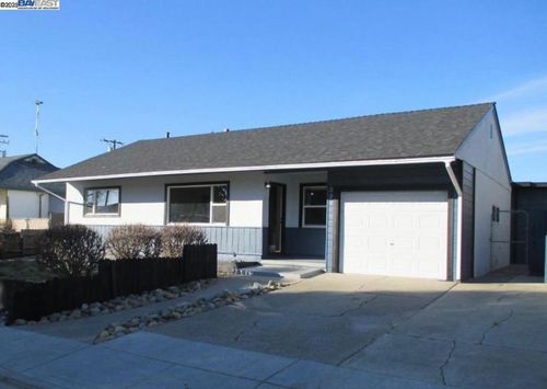 224 E Tennessee St, Fairfield, CA, 94533-5652 | Card Image