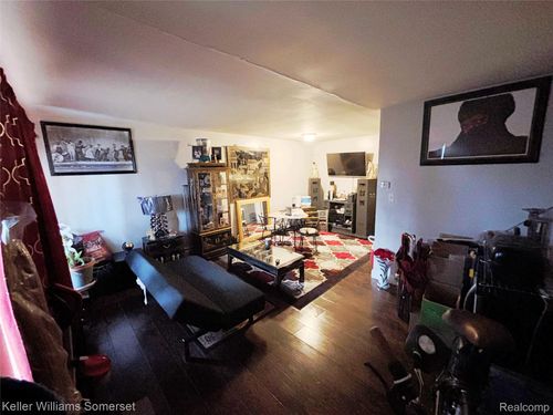 apt-203-17161 Redford St, Detroit, MI, 48219-3272 | Card Image