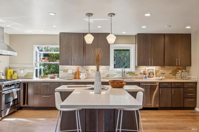 115 Cascade Dr, House other with 3 bedrooms, 3 bathrooms and 4 parking in Fairfax CA | Image 39