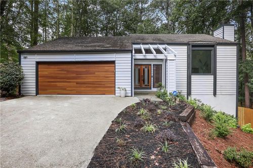 3452 Shawnee Trl Se, Smyrna, GA, 30080-4559 | Card Image