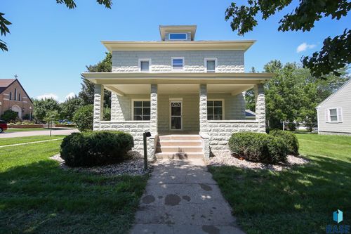 201 E Adams Ave Avenue, Luverne, MN, 56156 | Card Image