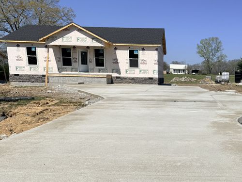 2315 E Lincoln St, Tullahoma, TN, 37388-5134 | Card Image