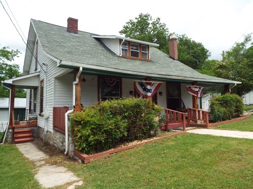 165 E Main St, Alexandria, TN, 37012-2120 | Card Image