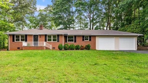 708 Dawson Miller Rd, Asheboro, NC, 27205-1371 | Card Image