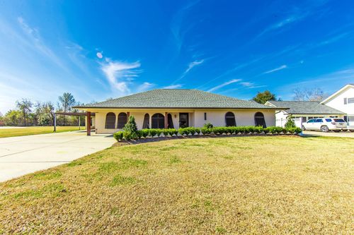 3912 Benton Dr, Bourg, LA, 70343-3607 | Card Image