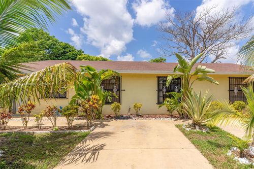 522 Sw 3rd Ave, Homestead, FL, 33030-7102 | Card Image