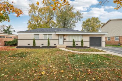 5924 W 109th Street, House other with 3 bedrooms, 2 bathrooms and 1 parking in Chicago Ridge IL | Image 1