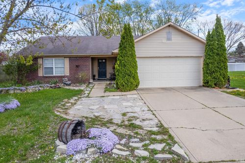 1308 Tedlee Dr, Kokomo, IN, 46901-1979 | Card Image