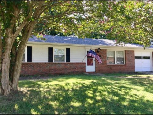3621 Edinburgh Dr, Virginia Beach, VA, 23452-3616 | Card Image