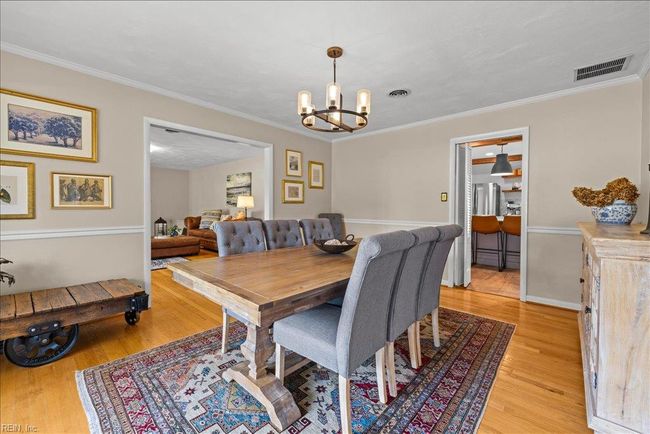 Dining Room | Image 12