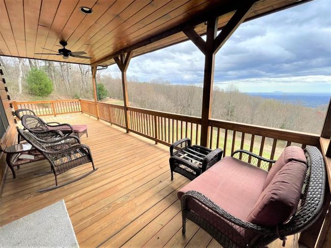 198 F S T Ln, House other with 3 bedrooms, 3 bathrooms and null parking in Fancy Gap VA | Image 38