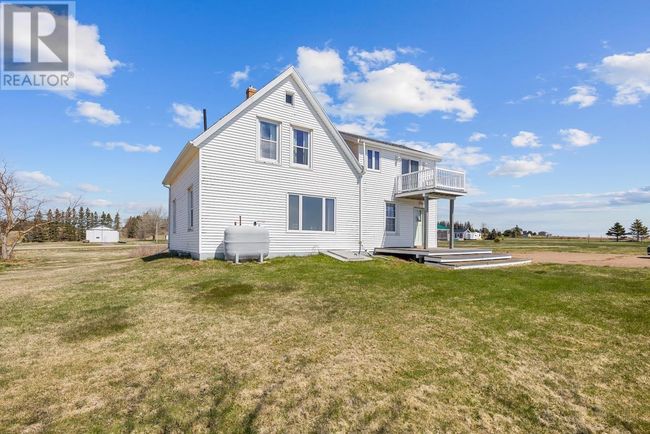 3076 E Point Rd, House other with 4 bedrooms, 2 bathrooms and null parking in Kingsboro PE | Image 6